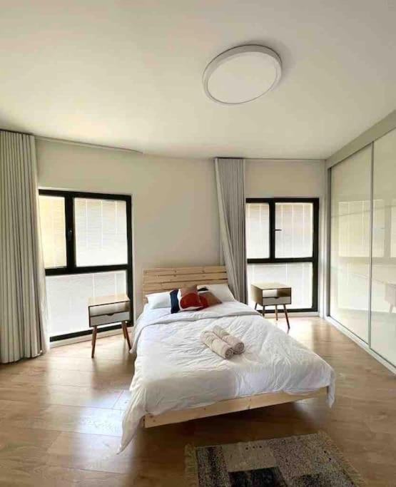 Seaside Court Retreat By Israpart Tel Aviv Exterior photo